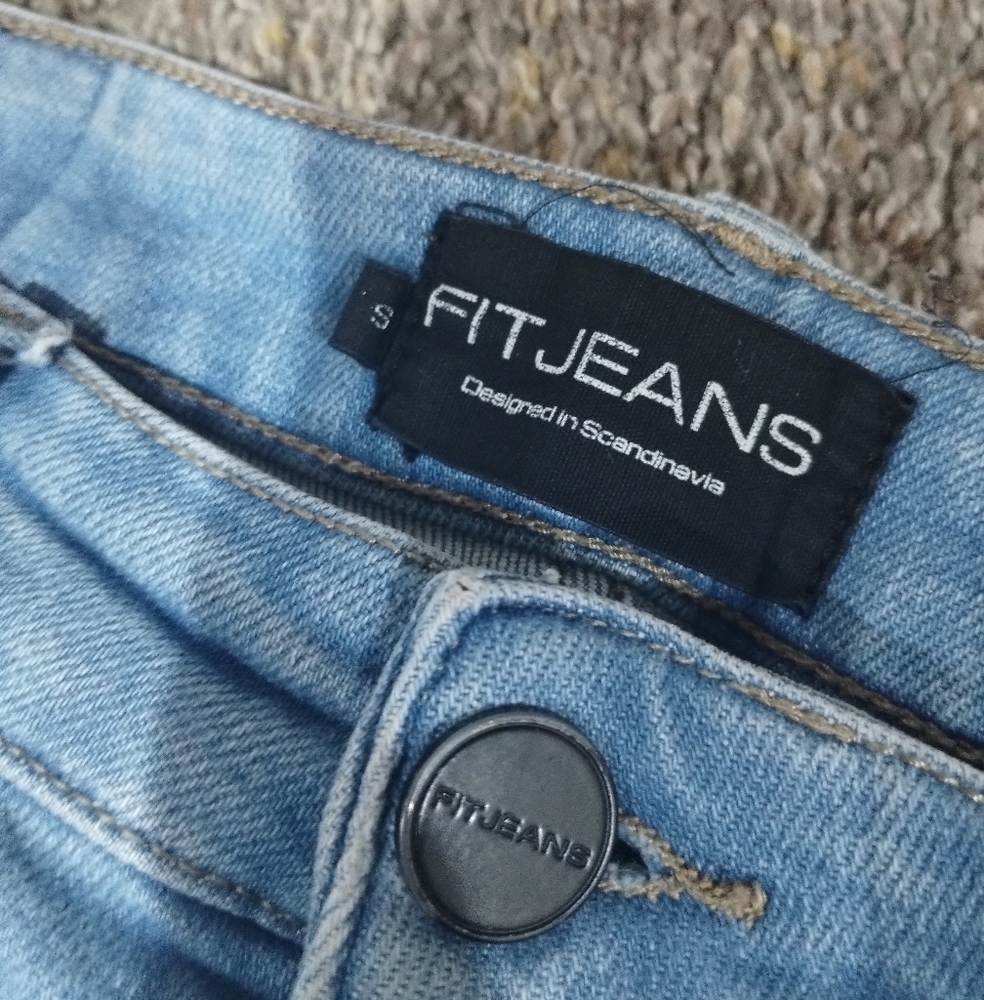 Size Small Fitjeans